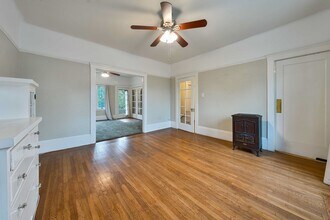 2726 T St in Sacramento, CA - Building Photo - Building Photo
