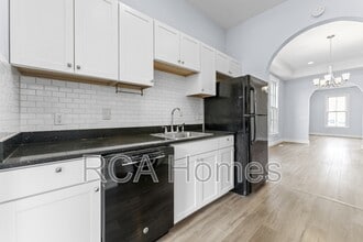 920 N College Ave in Indianapolis, IN - Building Photo - Building Photo