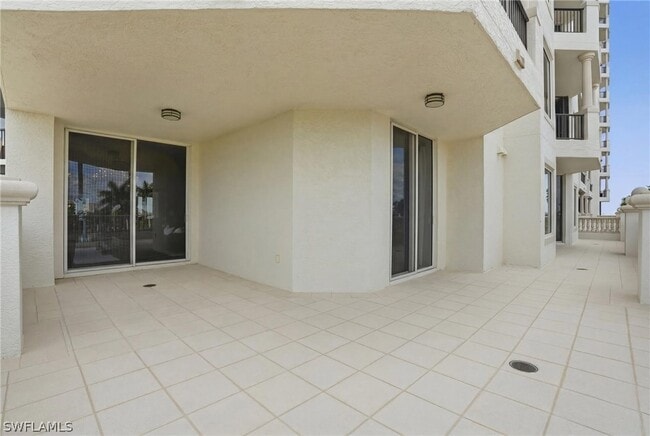 property at 5051 Pelican Colony Blvd