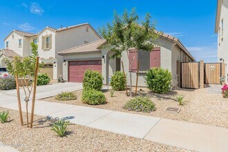 25204 N 143rd Ln in Surprise, AZ - Building Photo - Building Photo
