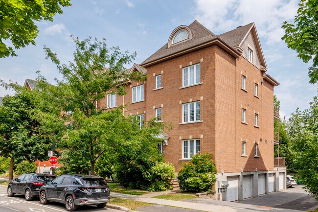 1783 Alexis-Nihon Boul