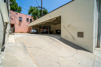 1000 N Ogden Dr in West Hollywood, CA - Building Photo - Building Photo