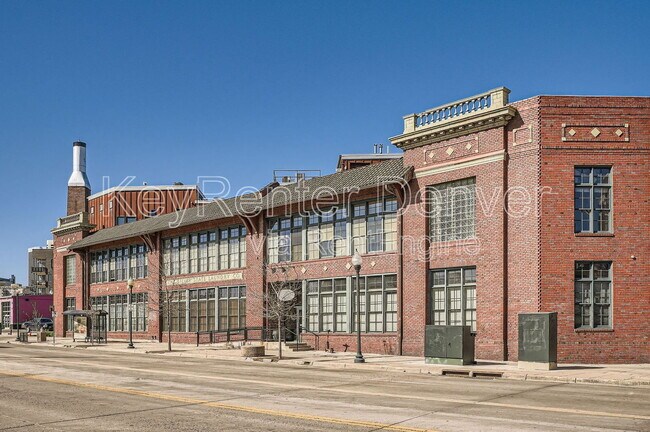 2441 N Broadway in Denver, CO - Building Photo - Building Photo