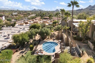 37300 N Tom Darlington Dr in Carefree, AZ - Building Photo - Building Photo