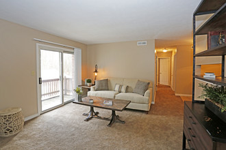 Parkview Apartments in Normal, IL - Building Photo - Interior Photo