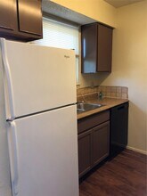 410 Bryan St, Unit 14 in Denton, TX - Building Photo - Building Photo