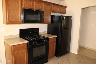 4608 Lorenzo Ponce Dr in El Paso, TX - Building Photo - Building Photo