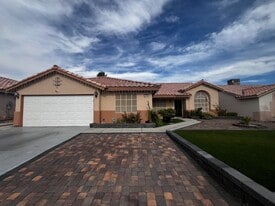 1080 Fairchild St in Las Vegas, NV - Building Photo