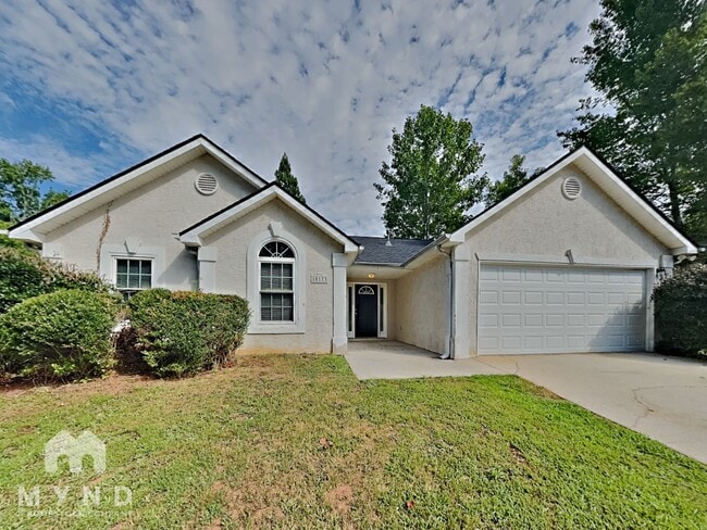property at 10173 Commons Crossing