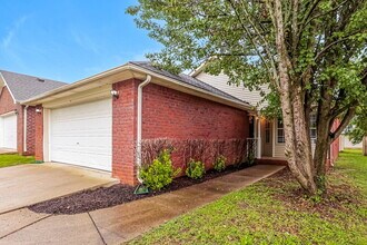 605 Freedom Ct in Murfreesboro, TN - Building Photo - Building Photo