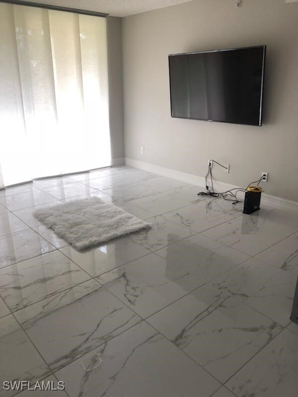 property at 1280 Wildwood Lakes Blvd