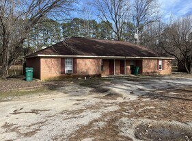 122 Traceview Ln in Tupelo, MS - Building Photo