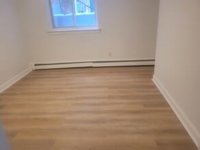 61 Selkirk Rd, Unit 01 in Boston, MA - Building Photo - Building Photo