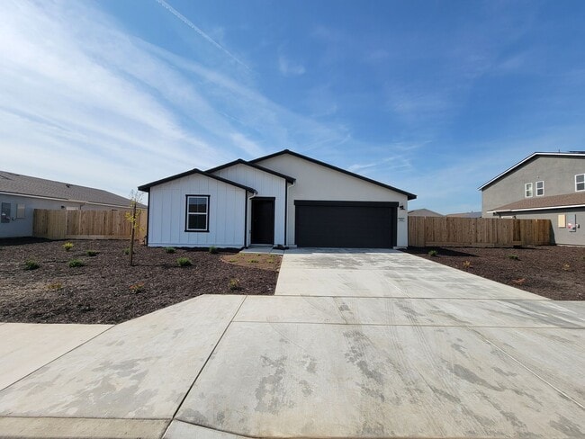 property at 1113 Spyglass St