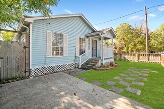 402 Paschall St in Houston, TX - Building Photo - Building Photo