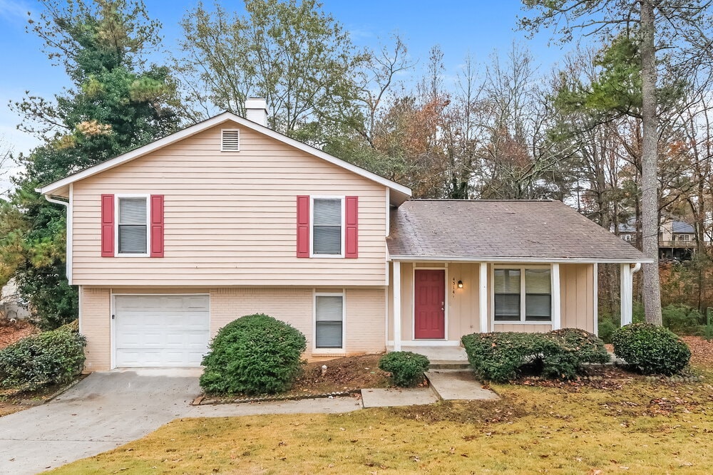 4514 Old Lake Dr in Decatur, GA - Building Photo