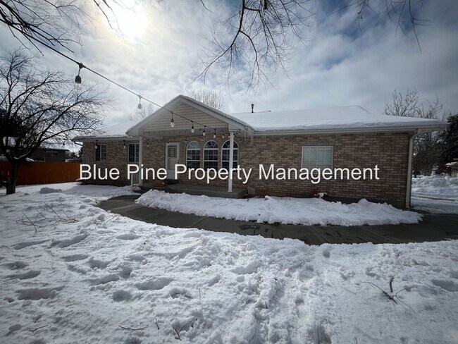 property at 2625 S Ammon Rd