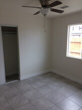 1517 Ralston St in Bakersfield, CA - Building Photo - Building Photo