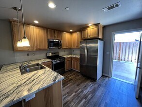 1492-1498 Rohnerville Rd in Fortuna, CA - Building Photo - Building Photo