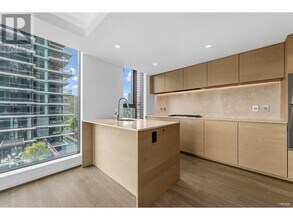 1408-1408 Robson St in Vancouver, BC - Building Photo - Building Photo