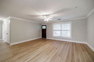 490 Barnett Shoals Rd in Athens, GA - Building Photo - Building Photo