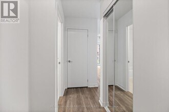 1808 St Clair Ave W in Toronto, ON - Building Photo - Building Photo