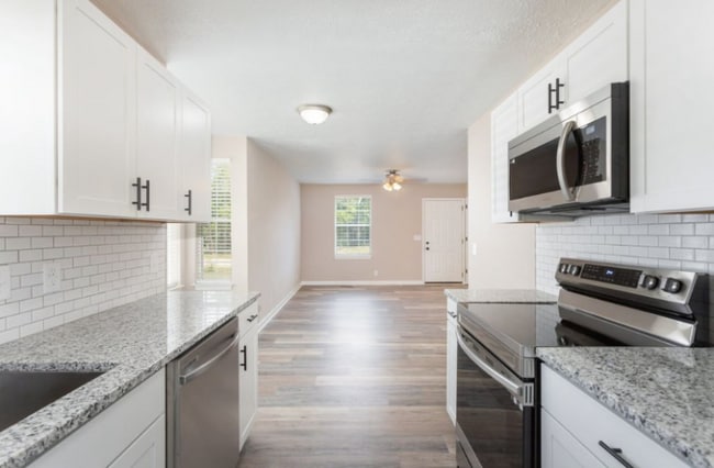 217 Maple St in Nashville, TN - Building Photo - Building Photo