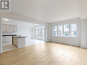 40 Velvet Wy in Thorold, ON - Building Photo - Building Photo