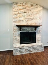 405 Brenda Dr in Hewitt, TX - Foto de edificio - Building Photo