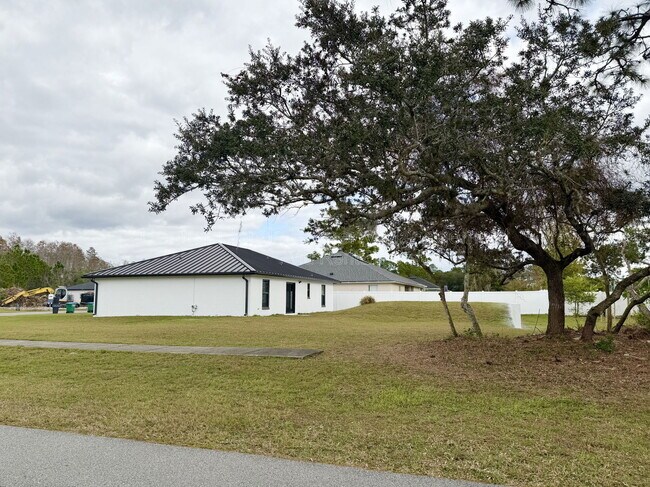 1909 Bayport Dr in Deltona, FL - Building Photo - Building Photo