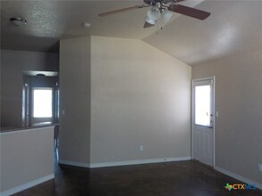 4102 Cambridge Dr in Killeen, TX - Building Photo - Building Photo