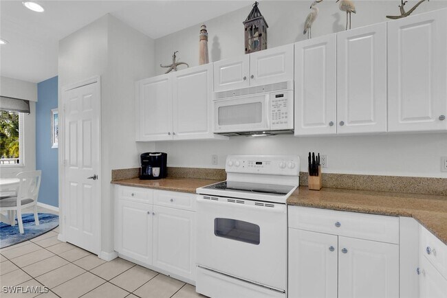 7930 Mahogany Run Ln in Naples, FL - Building Photo - Building Photo