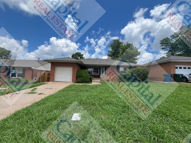property at 205 W Kerr Dr