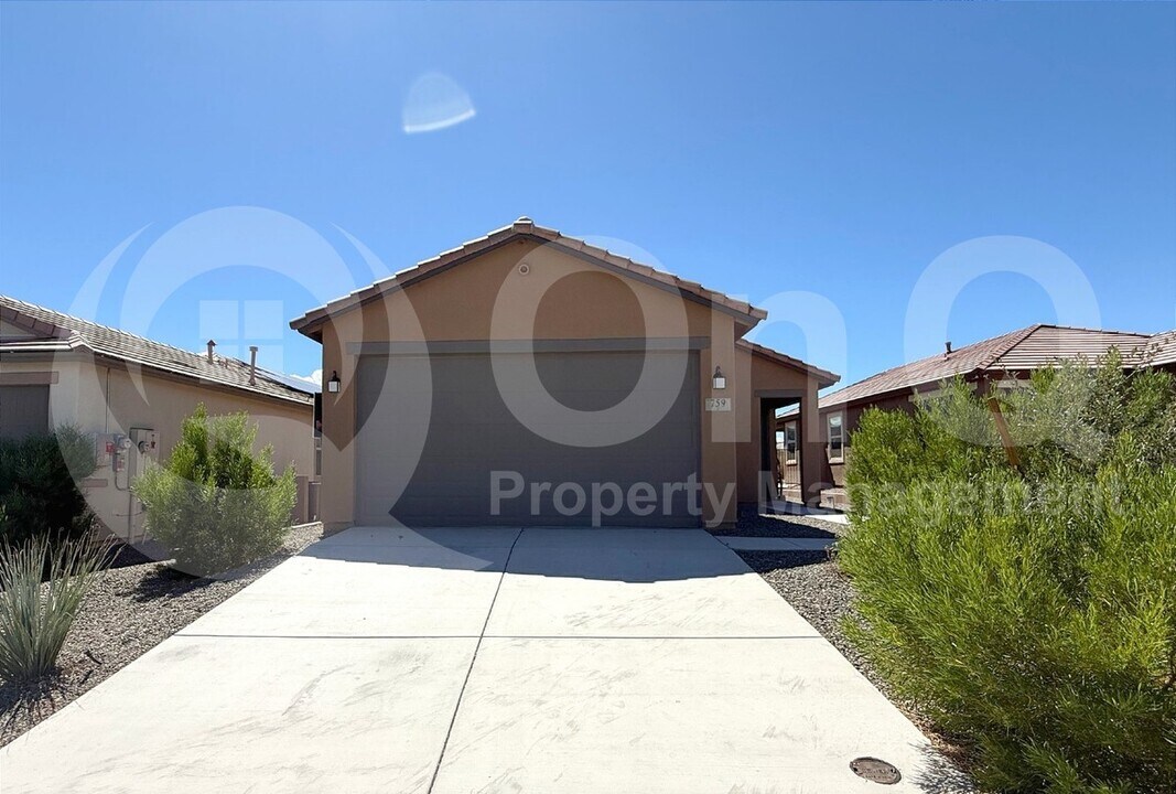 759 Calle Calca in Sahuarita, AZ - Building Photo