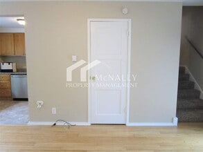 3217 Tarabochia St in Gig Harbor, WA - Building Photo - Building Photo
