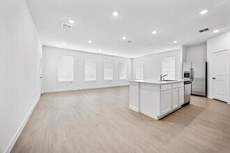 10004 Standardbred Dr in Providence Village, TX - Building Photo - Building Photo
