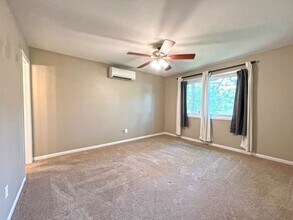 319 Greenville Hwy in Brevard, NC - Building Photo - Building Photo