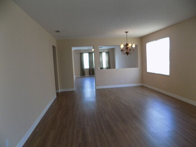3037 Tobago Ave in Clermont, FL - Building Photo - Building Photo