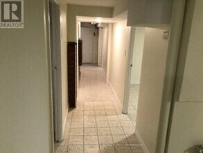 184 Livingstone Ave in Toronto, ON - Building Photo - Building Photo