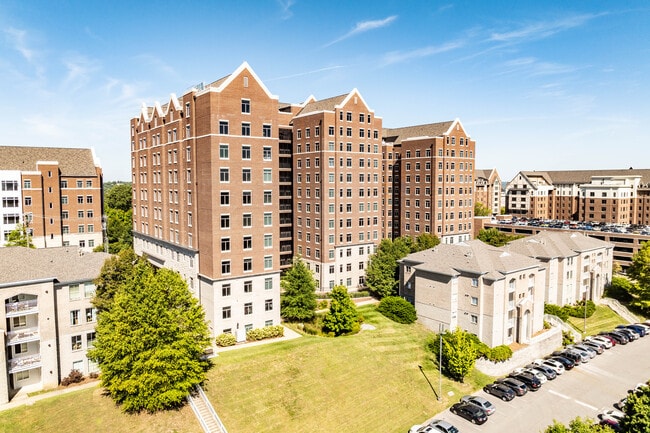 Tall Hall Suites