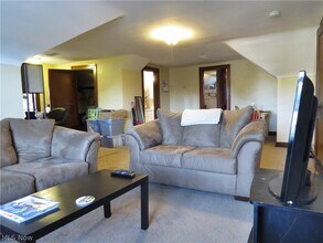 13513 Clifton Blvd in Lakewood, OH - Building Photo - Building Photo