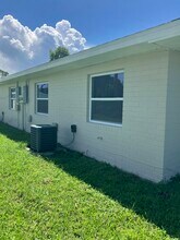 5774 Gallatin Ln in North Port, FL - Building Photo - Building Photo