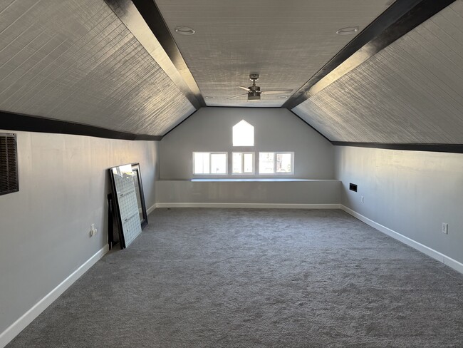 67 W 2nd St, Unit 67 B