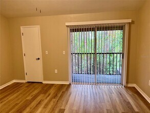 14922 Par Club Cir in Tampa, FL - Building Photo - Building Photo