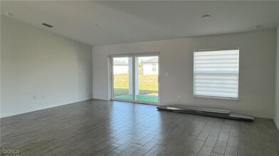 213 NW 9th St in Cape Coral, FL - Building Photo - Building Photo