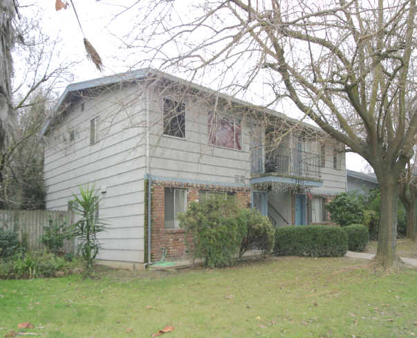 Rose Garden Apartments in Sacramento, CA - Foto de edificio