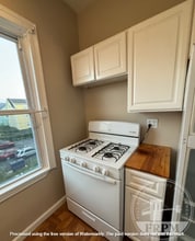 528 4th St in Fall River, MA - Building Photo - Building Photo
