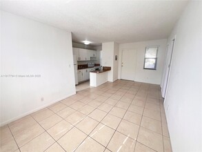 116 NE 9th St in Pompano Beach, FL - Building Photo - Building Photo