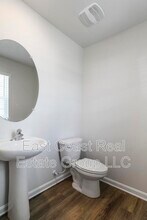 399 Toulouse Ln in Martinsburg, WV - Foto de edificio - Building Photo
