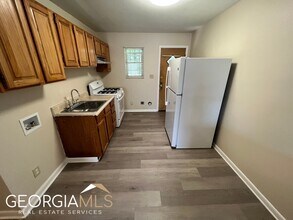 4057 Elizabeth Park Ct in Conley, GA - Building Photo - Building Photo